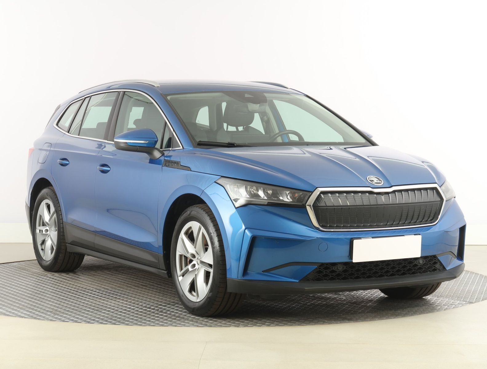 Škoda Enyaq iV 80 (82 kWh), 2021, digi klima, Infotainment