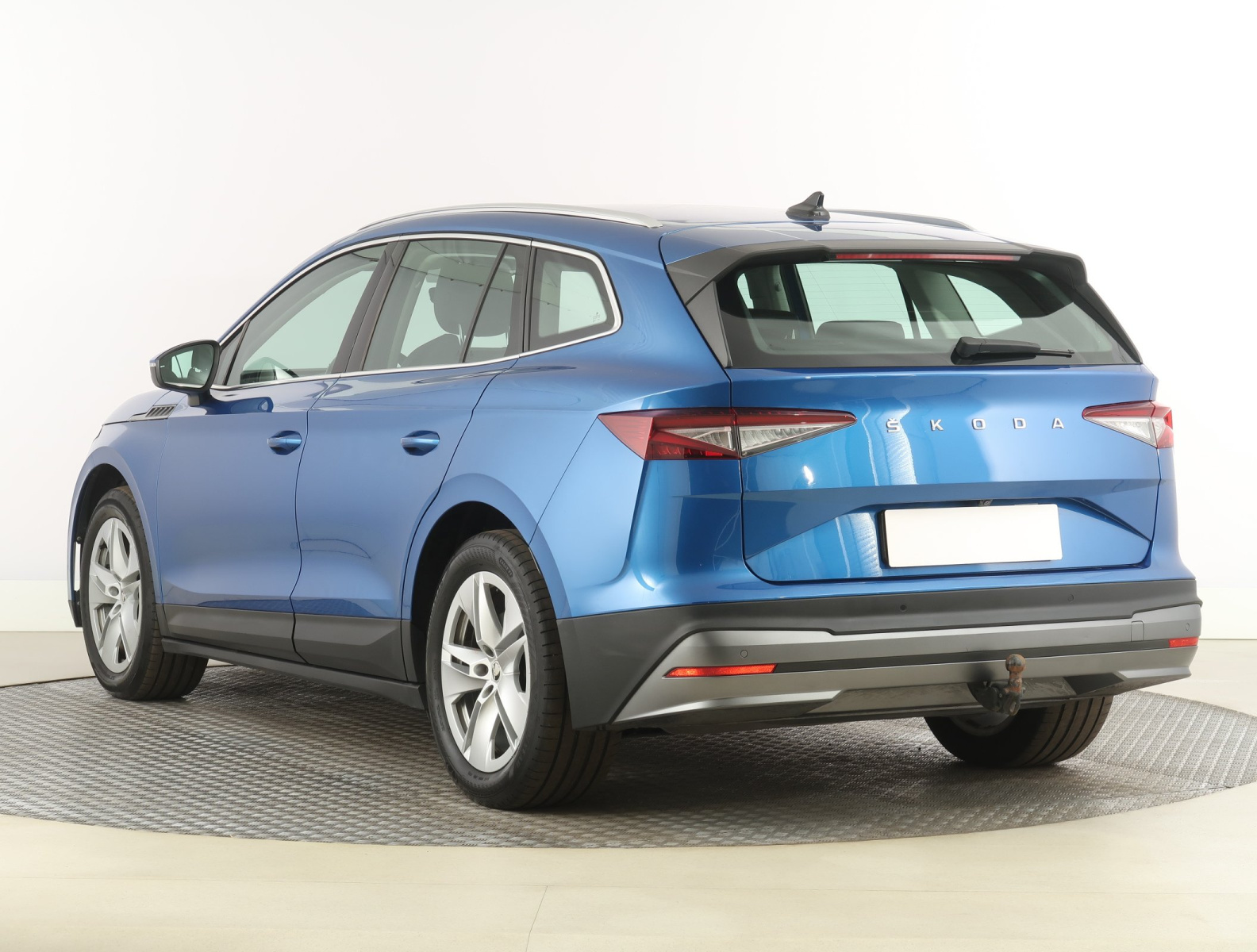 Škoda Enyaq iV 80 (82 kWh), 2021, digi klima, Infotainment 5