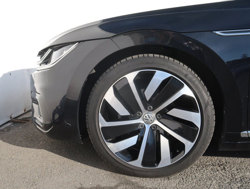 Volkswagen Arteon, 2020