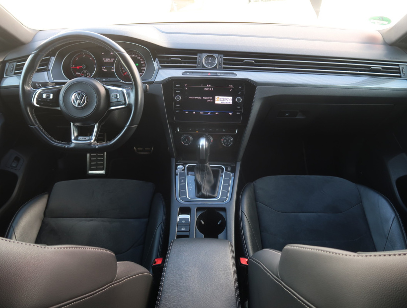 Volkswagen Arteon, 2020