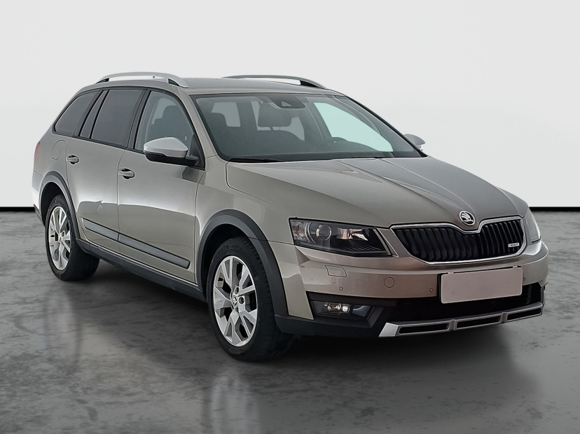 Škoda Octavia Scout, 2015