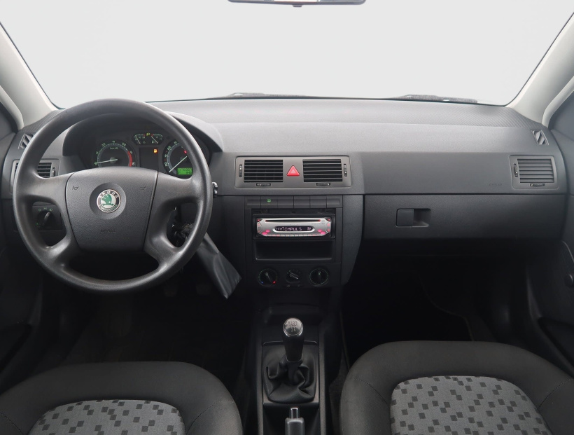 Škoda Fabia, 2005