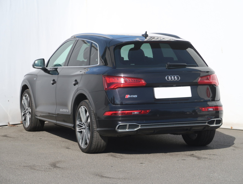 Audi SQ5, 2018
