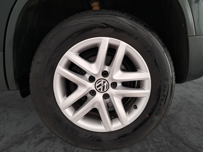 Volkswagen Tiguan, 2010