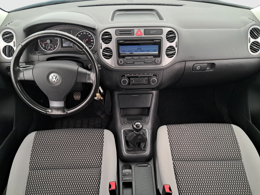Volkswagen Tiguan, 2010