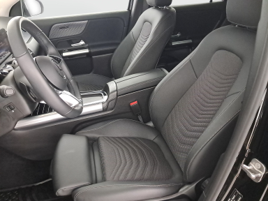 Mercedes-Benz GLA - 2025
