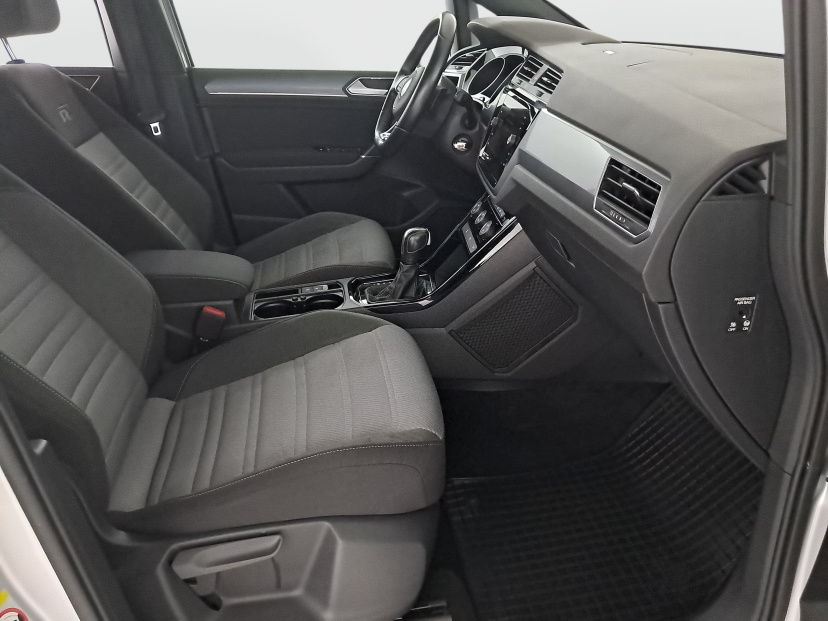 Volkswagen Touran, 2021