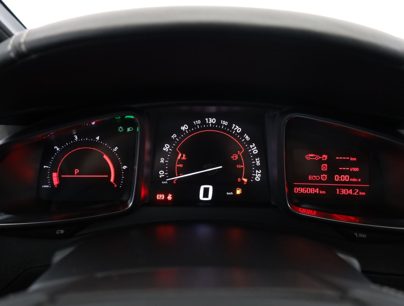 DS 5, 2015
