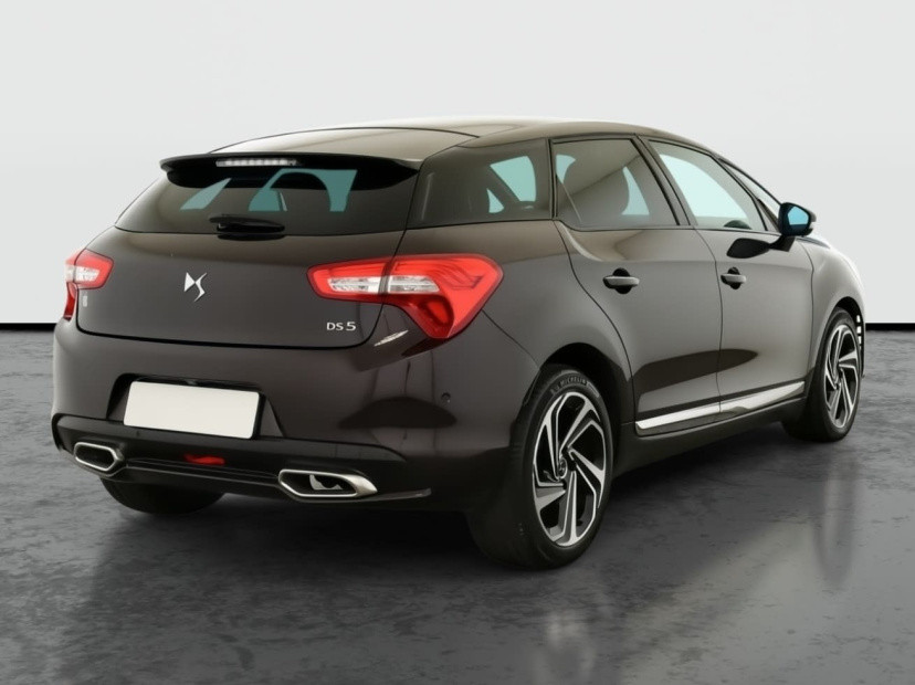 DS 5, 2015