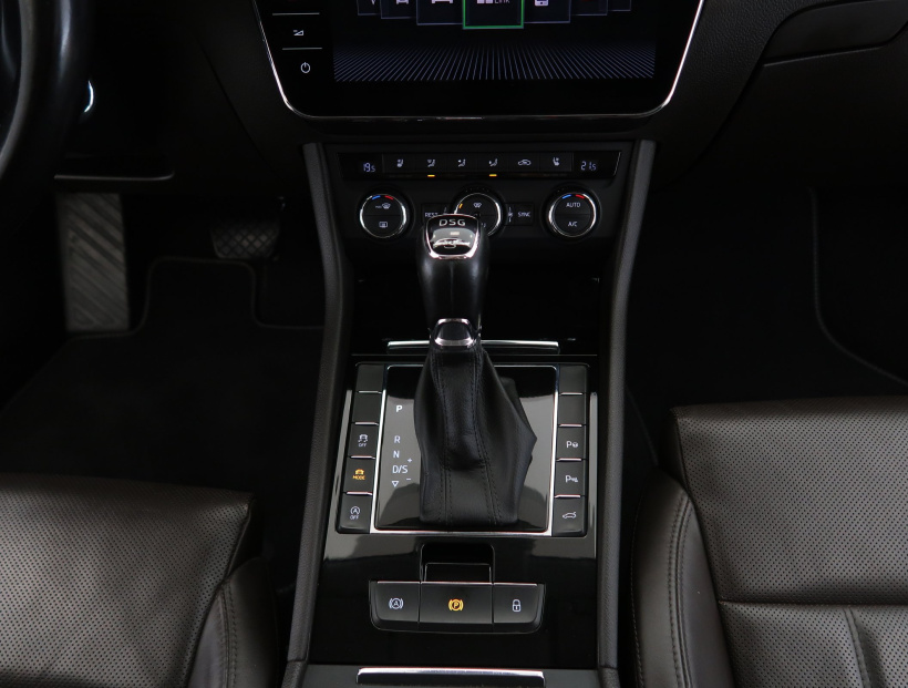 Škoda Superb, 2016
