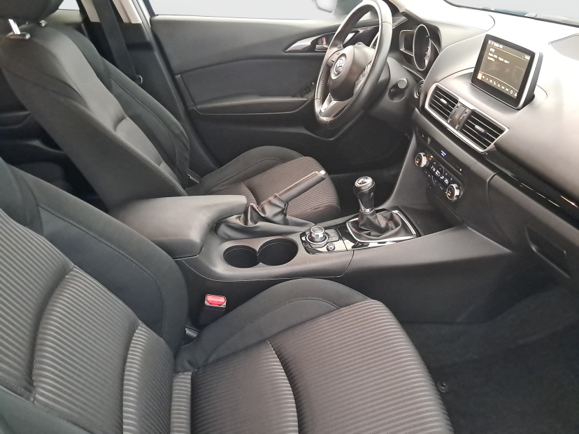 Mazda 3, 2013
