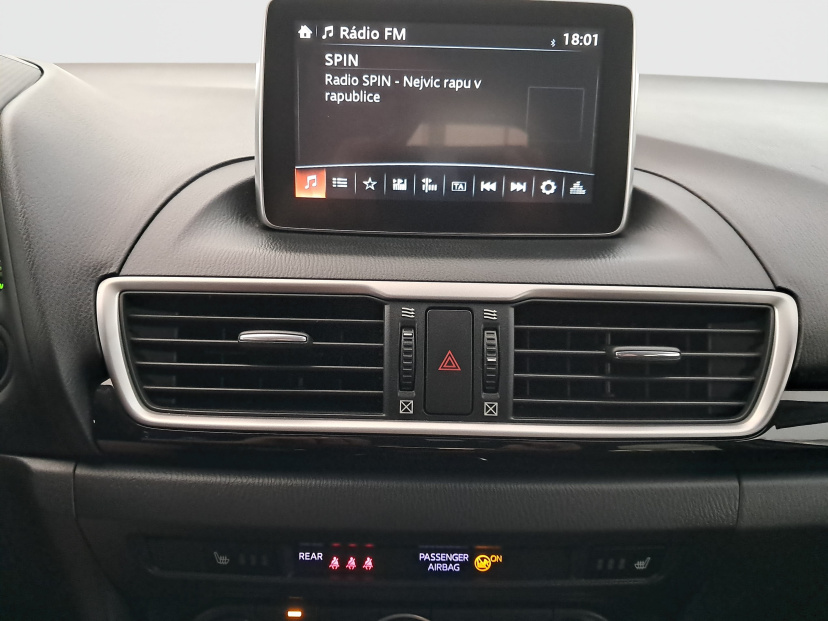 Mazda 3, 2013