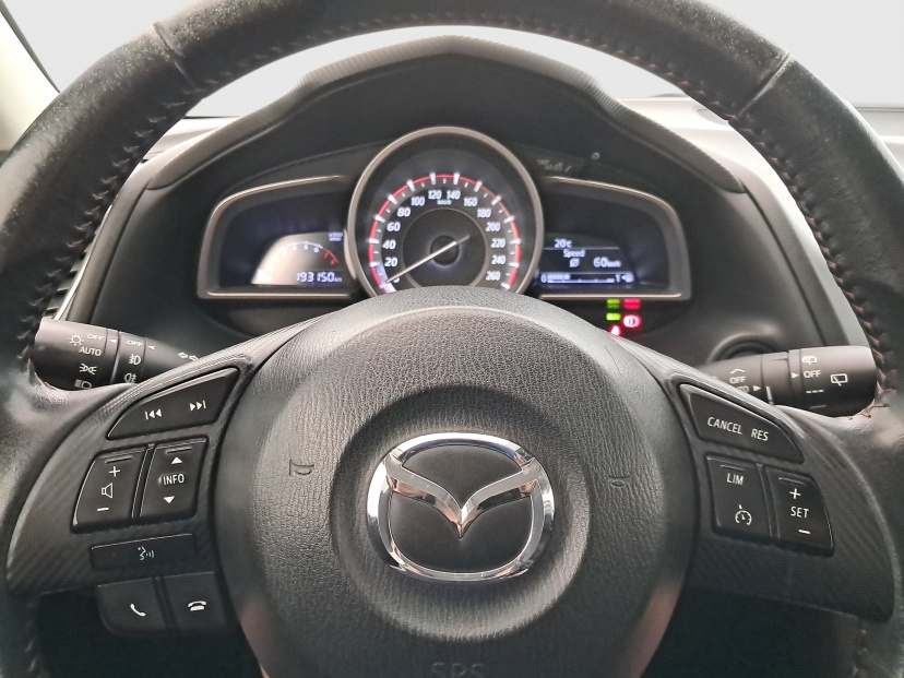 Mazda 3, 2013