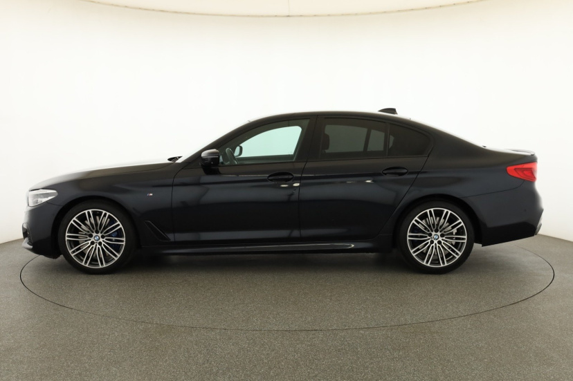 BMW 5, 2020