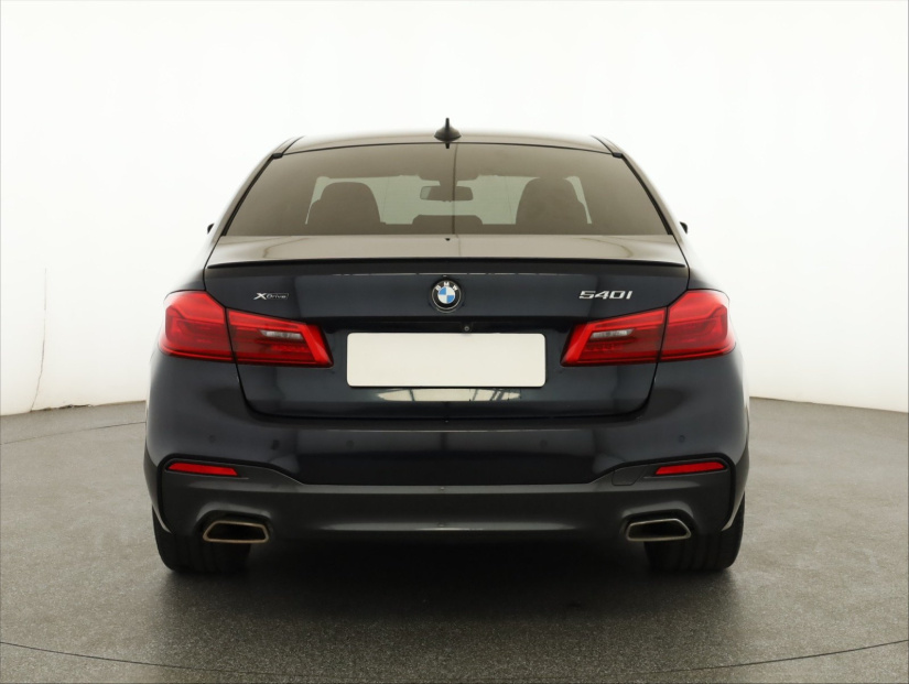 BMW 5, 2020