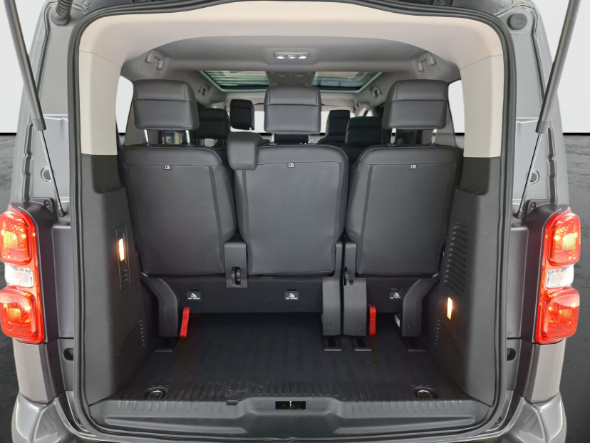 Peugeot Traveller, 2021