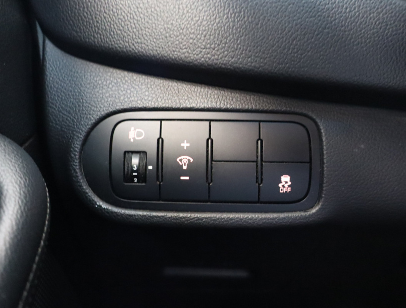 Kia Carens, 2013