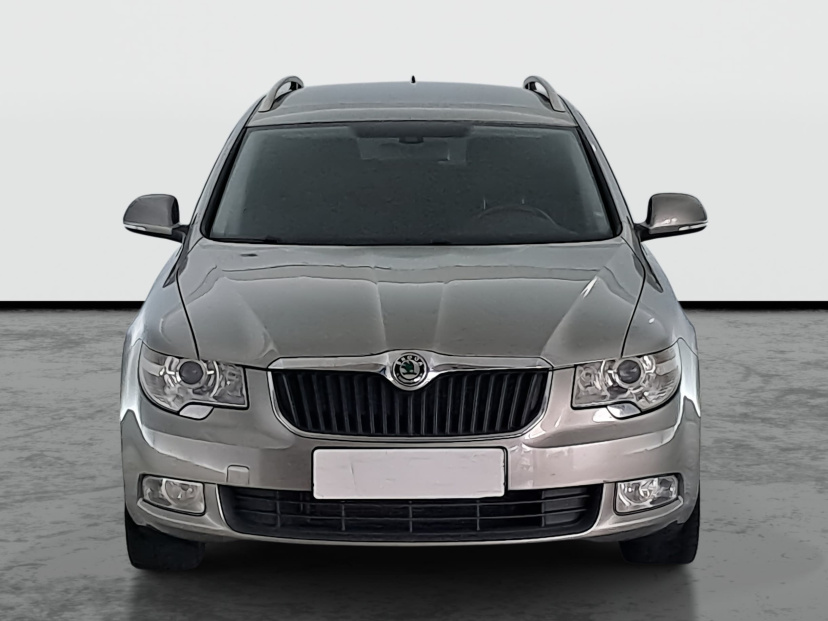 Škoda Superb, 2010