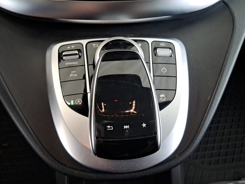 Mercedes-Benz V, 2019