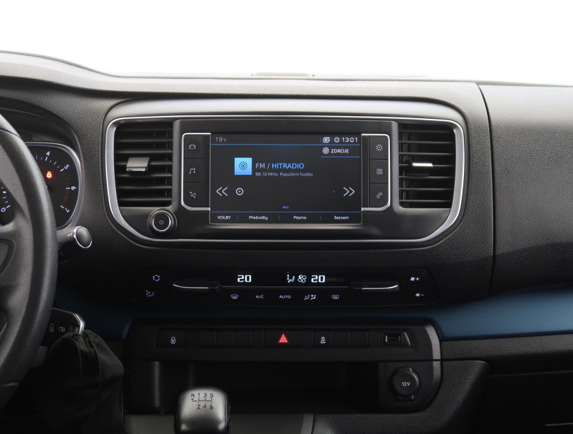 Peugeot Traveller, 2017