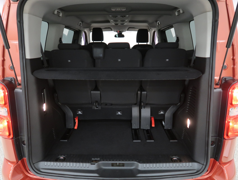 Peugeot Traveller, 2017