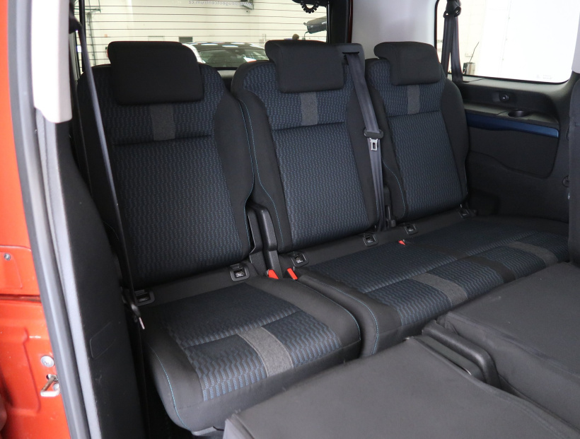 Peugeot Traveller, 2017