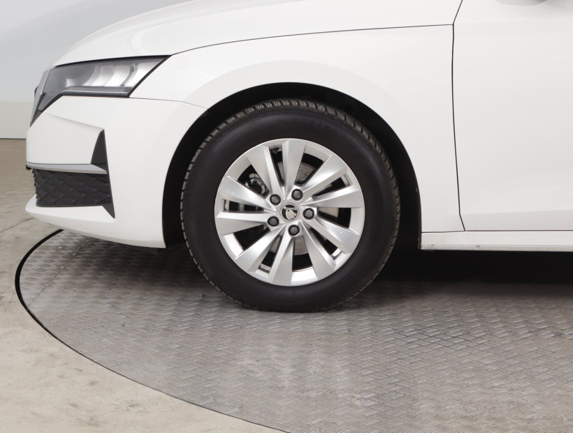 Škoda Octavia, 2024