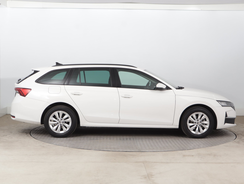 Škoda Octavia, 2024