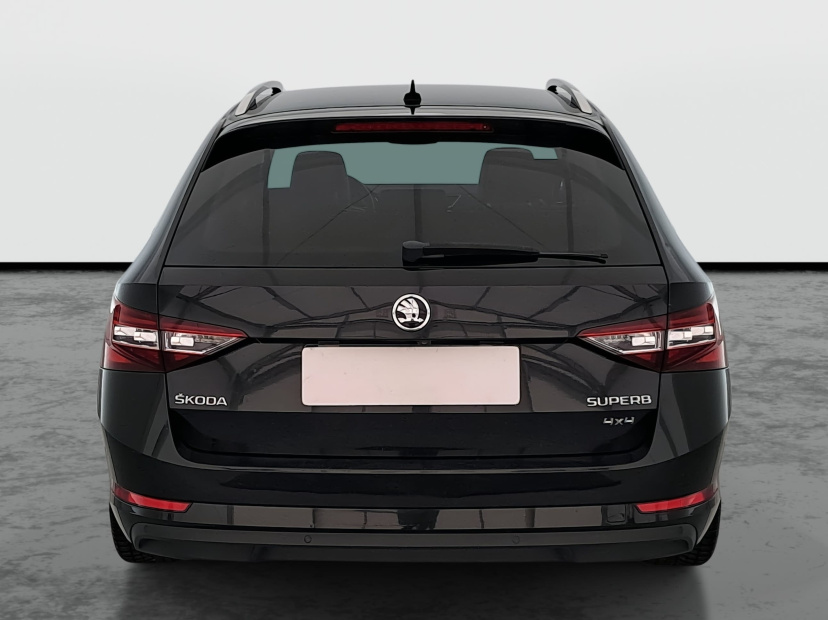 Škoda Superb, 2017