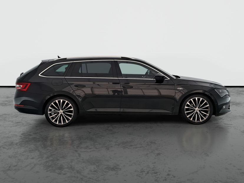 Škoda Superb, 2017
