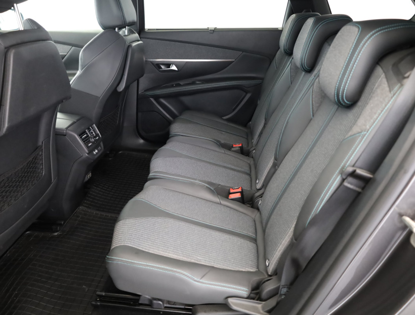 Peugeot 5008, 2021