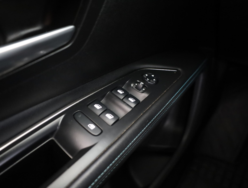 Peugeot 5008, 2021
