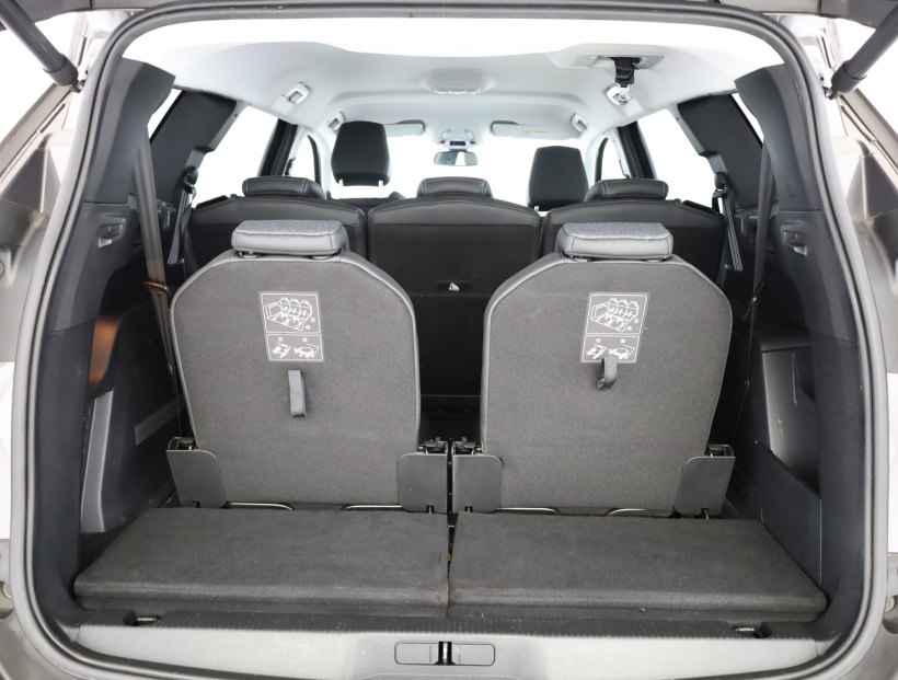 Peugeot 5008, 2021