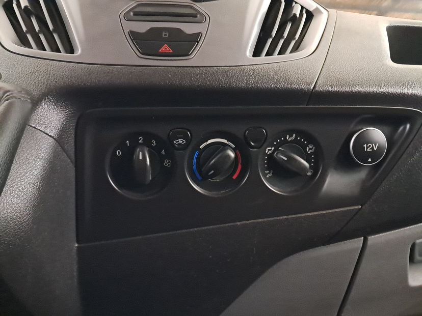 Ford Transit Custom, 2015