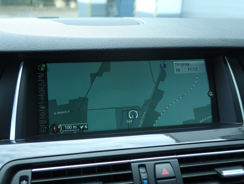 BMW 5, 2015
