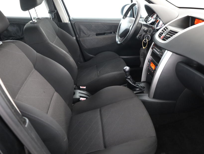 Peugeot 207, 2008