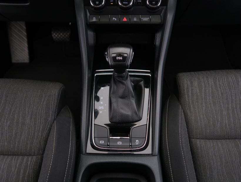 Škoda Karoq, 2019