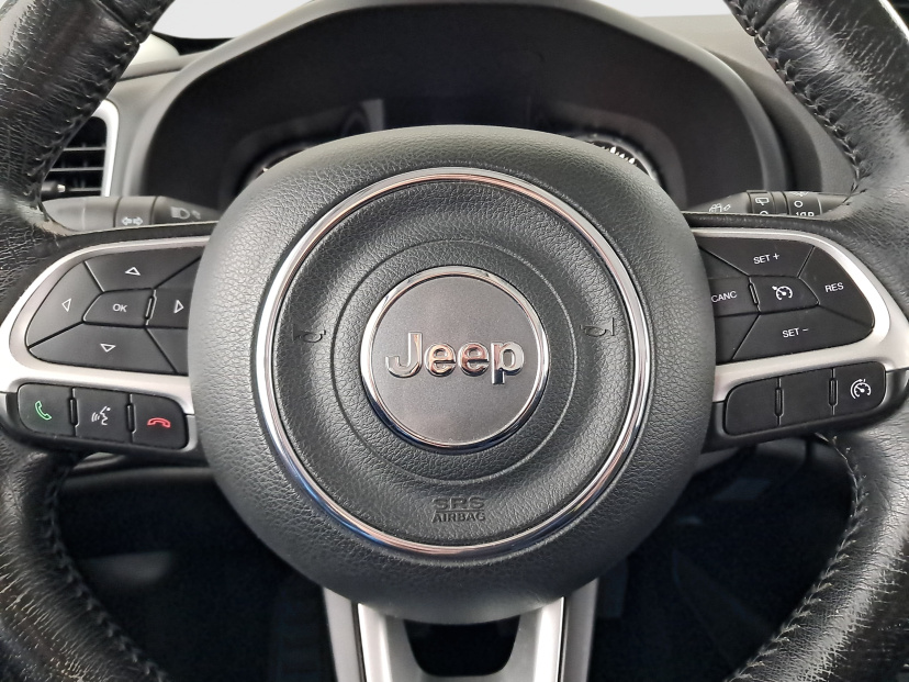 Jeep Renegade, 2015