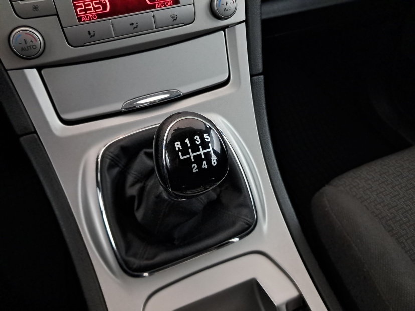 Ford S-Max, 2009