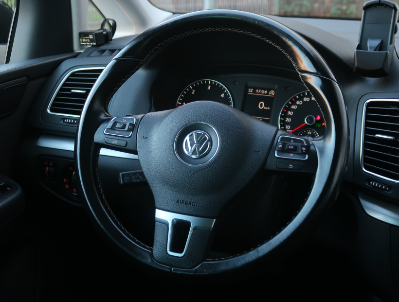Volkswagen Sharan, 2015