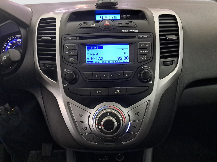 Hyundai ix20, 2013