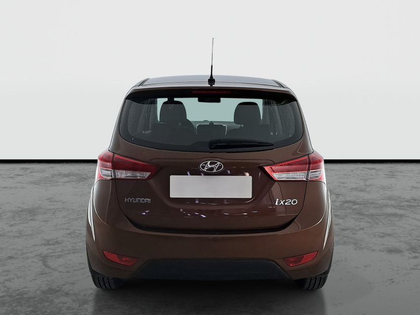Hyundai ix20, 2013