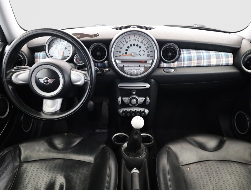 MINI Clubman, 2009