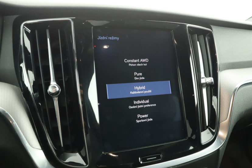 Volvo V60, 2020
