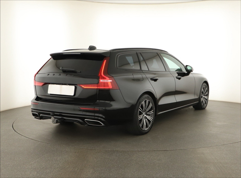 Volvo V60, 2020