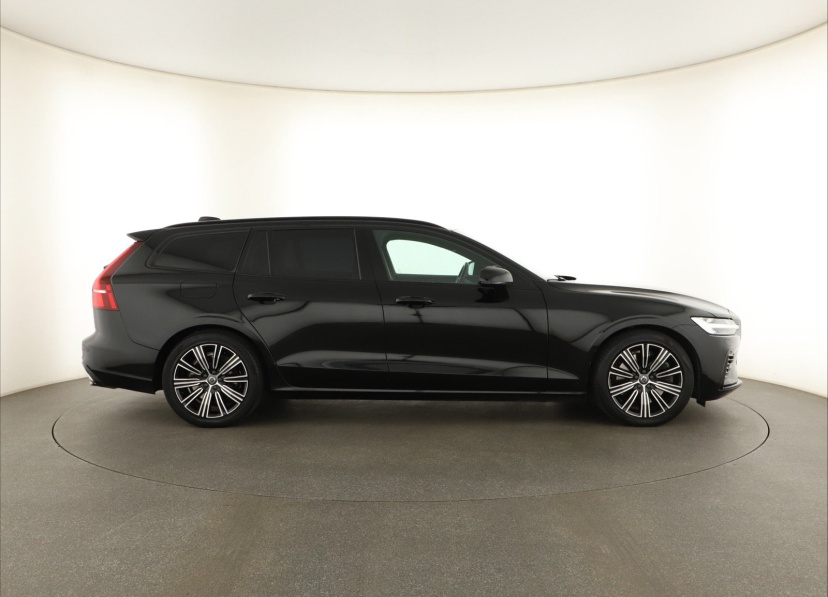 Volvo V60, 2020