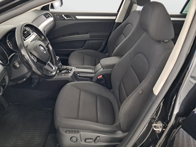 Škoda Superb, 2014