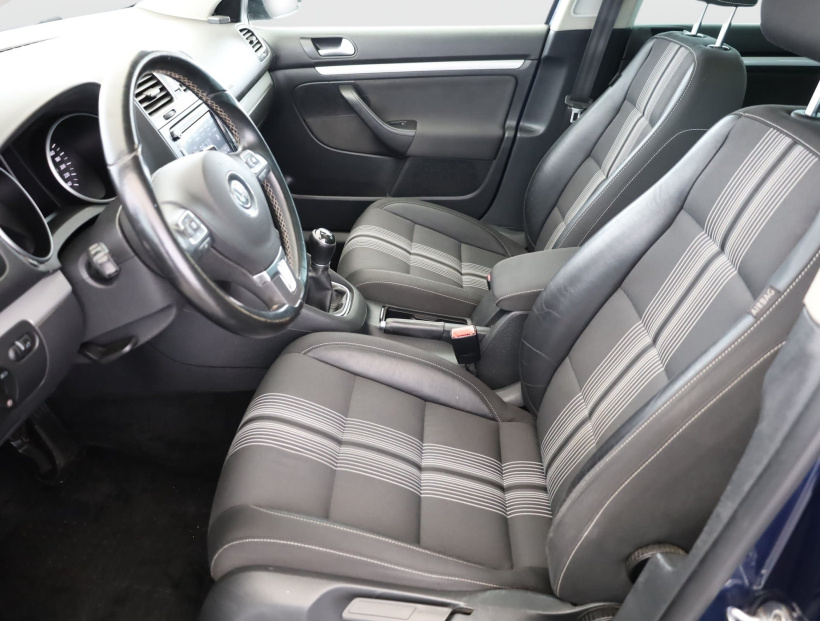 Volkswagen Golf, 2013