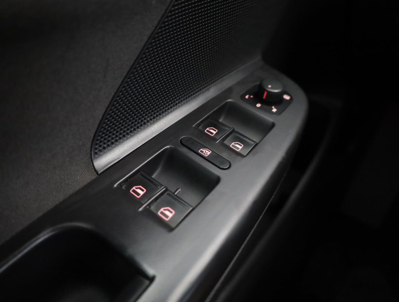 Volkswagen Golf, 2013
