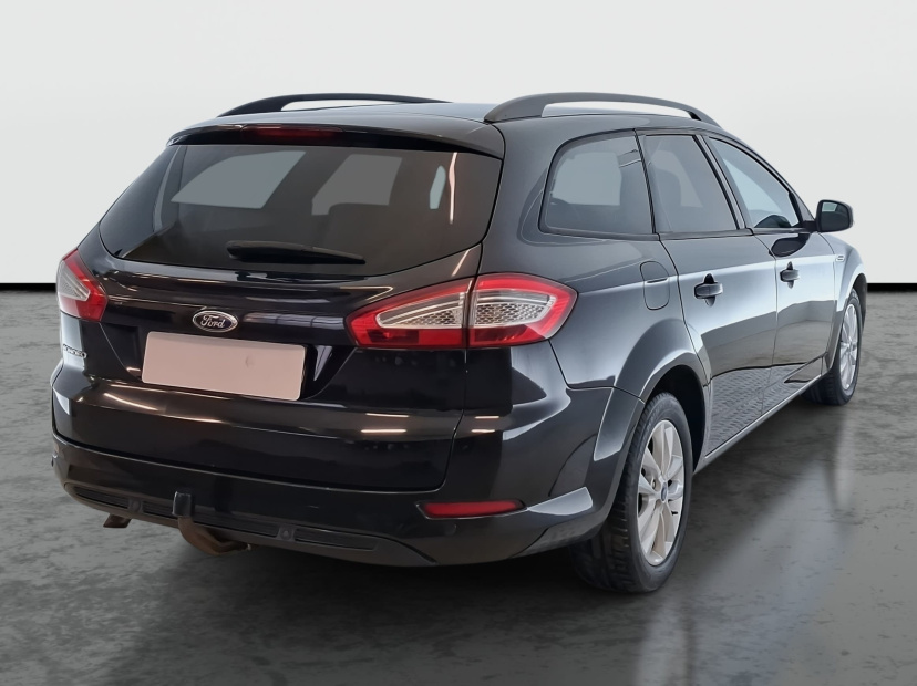 Ford Mondeo, 2011